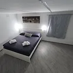 B&B Vicolo50 3*